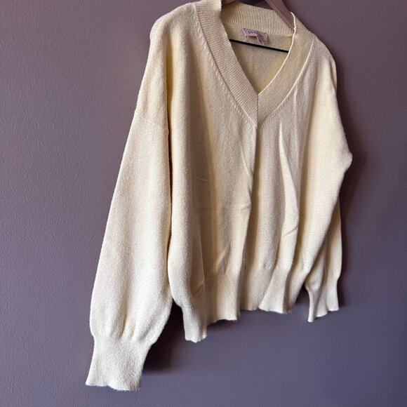 Women's L Philosophy V-neck Sweater Pale Yellow Fuzzy Soft - Picture 4 of 7